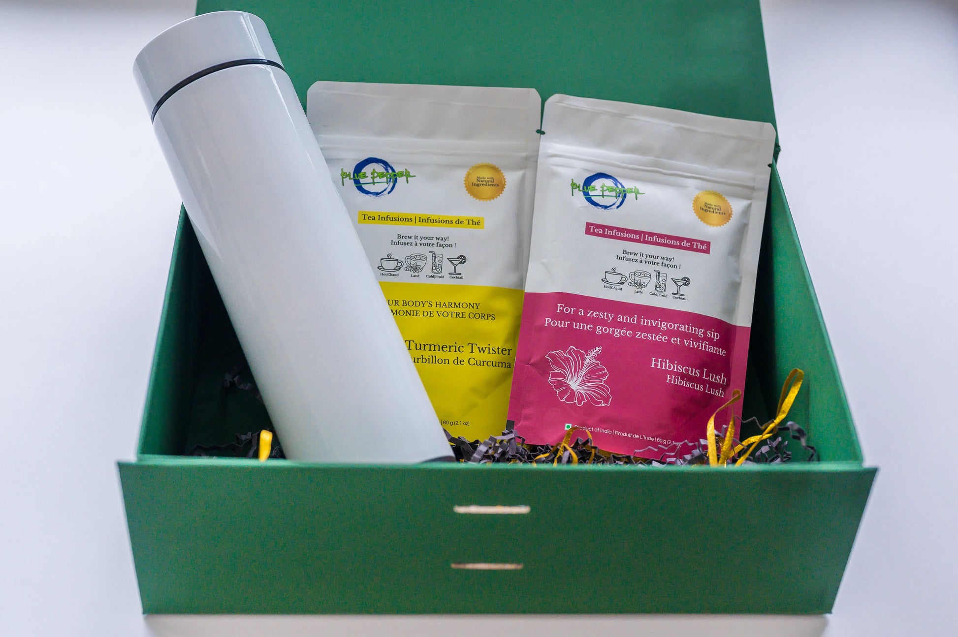 Sip & Glow Gift Box (2 Tea Infusions & 1 Infuser bottle) Blue Pepper