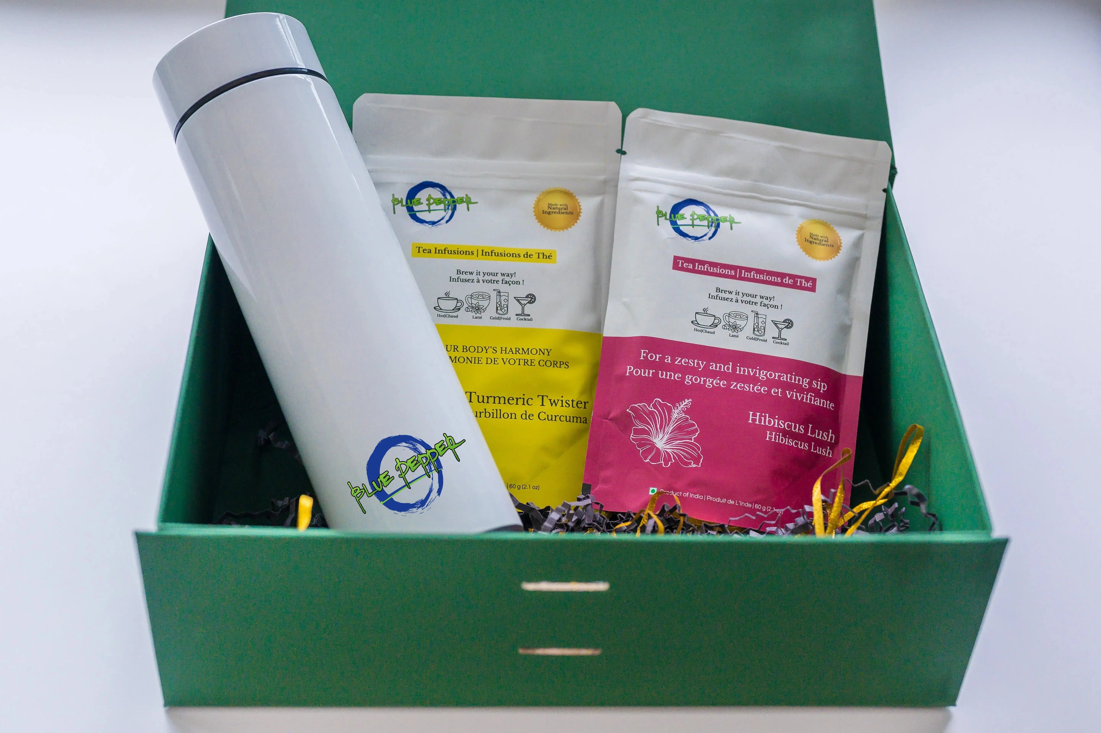 Sip & Glow Gift Box (2 Tea Infusions & 1 Infuser bottle) Blue Pepper