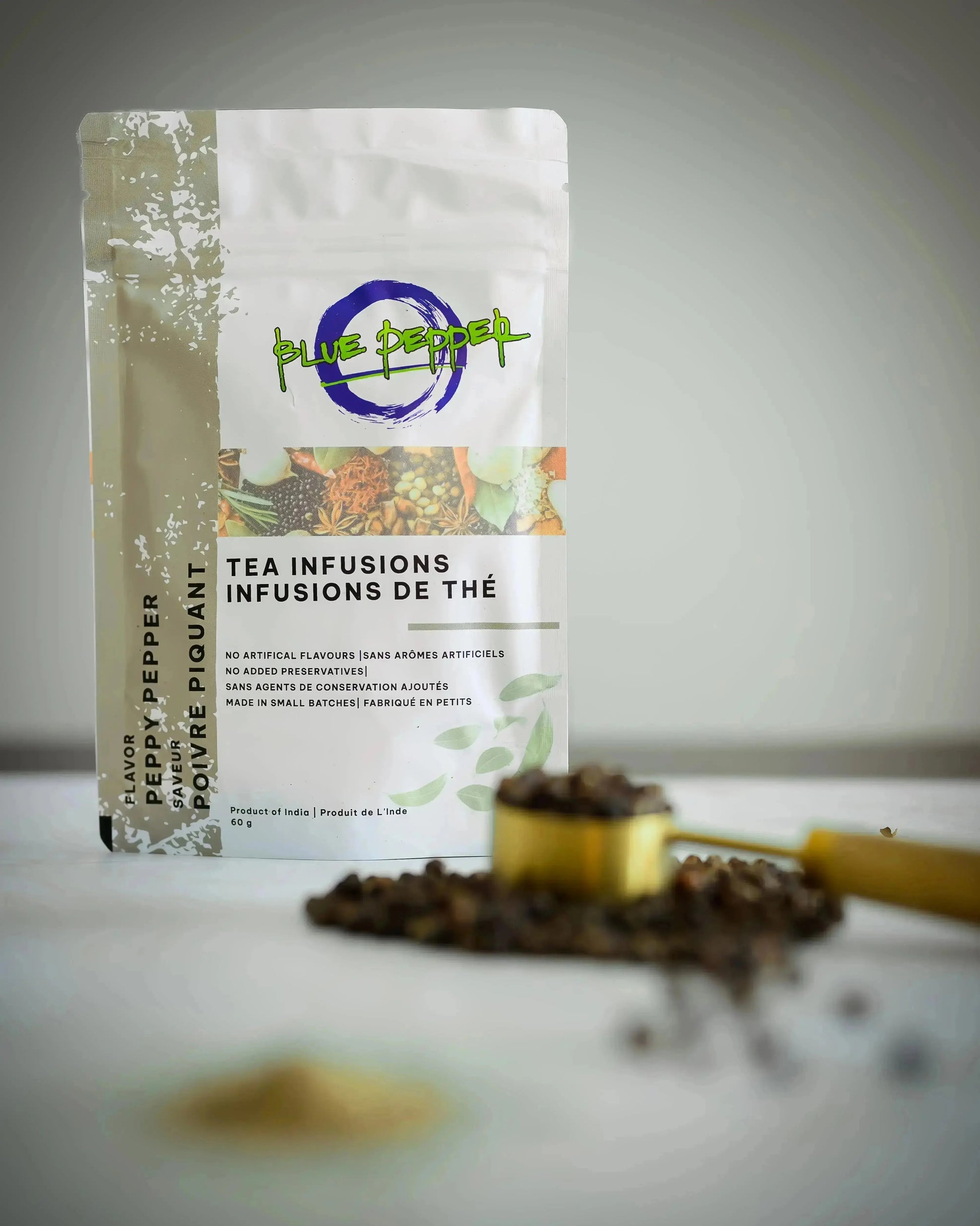 Serenity Tea Gift Set (2 Tea Infusions, 1 Tea Infuser & 1 Wooden Spoon) - Assorted Blue Pepper